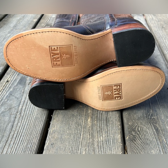 Frye Samantha Campus Style Boots NWT - Picture 8 of 9